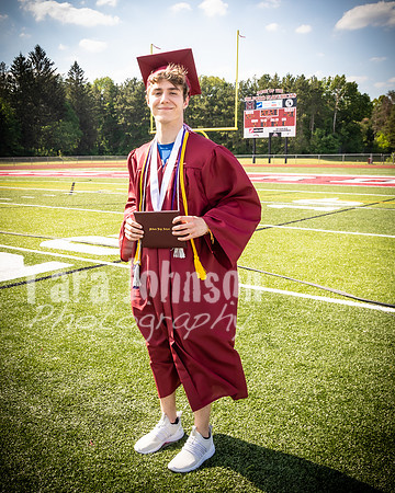 2021 MHS Grad Angle #5 - TJP (115 of 287)