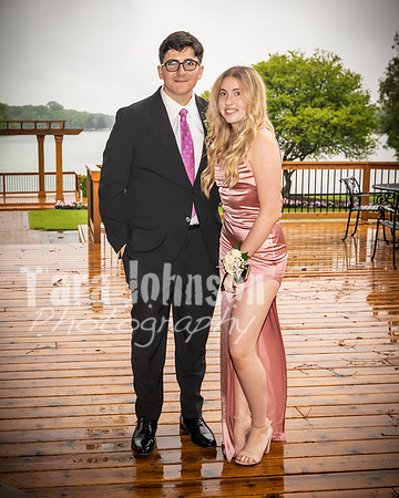 2021 IAW Prom - TJP (29 of 72)