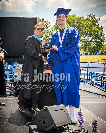 2021 LHS Grad Angle #3 - Diploma - TJP (161 of 279)