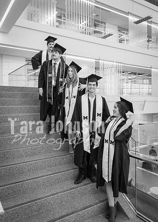 Kera & Friends Grad Photos W25 B&W (179 of 259)