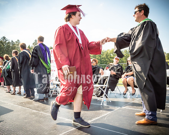 2021 MHS Grad Angle #5 Board, Sup & Principal - TJP (148 of 482)