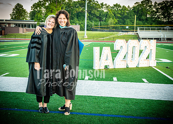 2021 IAC Grad Angle #6 Exit - TJP (31 of 373)