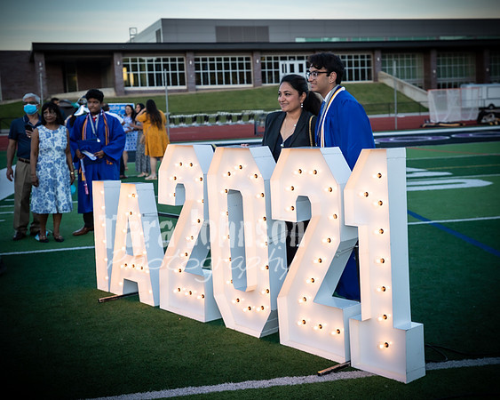 2021 IAC Grad - Family Celebration - TJP (10 of 126)