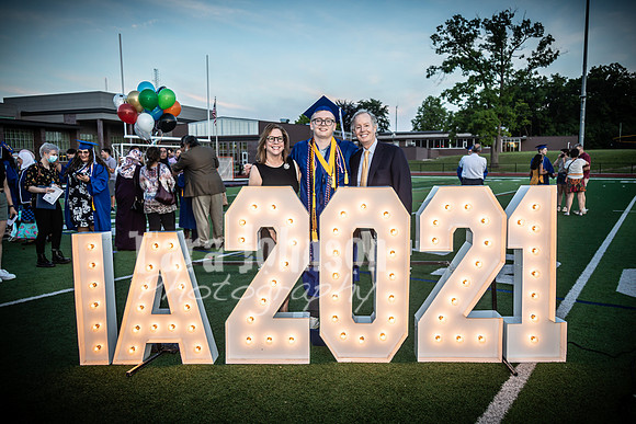 2021 IAC Grad - Family Celebration - TJP (103 of 126)