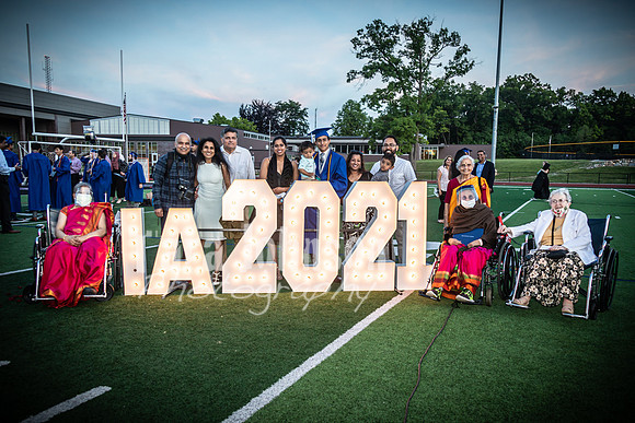 2021 IAC Grad - Family Celebration - TJP (113 of 126)