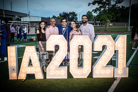 2021 IAC Grad - Family Celebration - TJP (119 of 126)