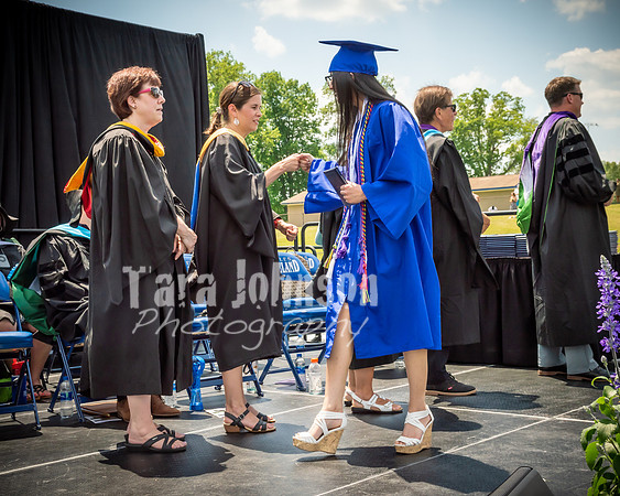 2021  LHS Grad Angle #4 Board & Principals - TJP (28 of 550)
