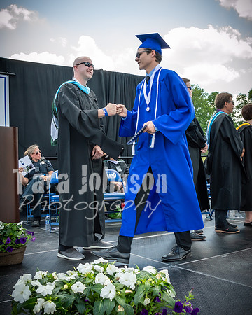 2021  LHS Grad Angle #4 Board & Principals - TJP (169 of 550)