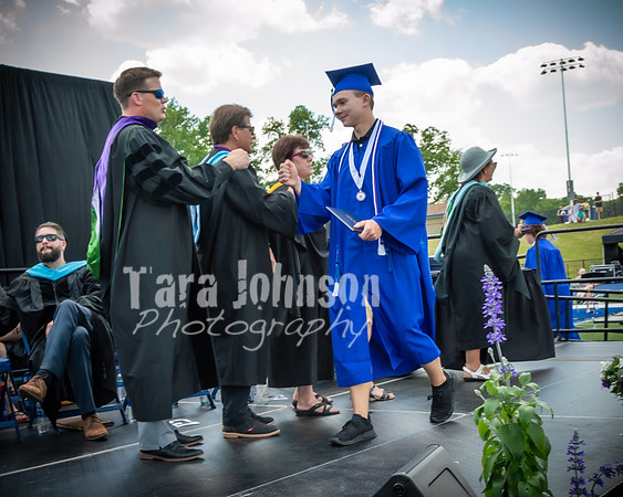 2021  LHS Grad Angle #4 Board & Principals - TJP (177 of 550)