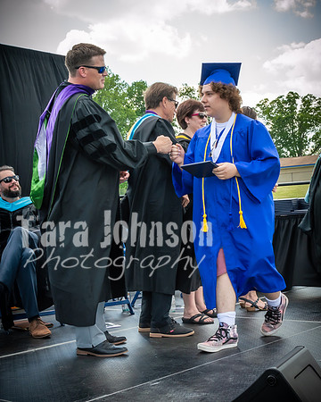 2021  LHS Grad Angle #4 Board & Principals - TJP (180 of 550)