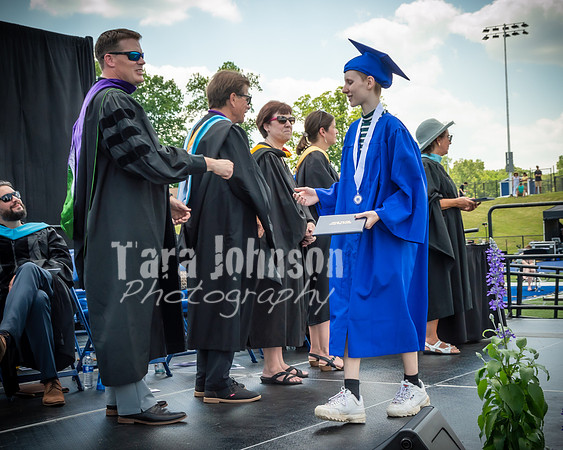 2021  LHS Grad Angle #4 Board & Principals - TJP (201 of 550)