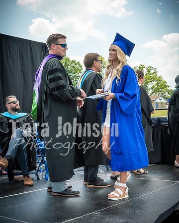 2021  LHS Grad Angle #4 Board & Principals - TJP (203 of 550)