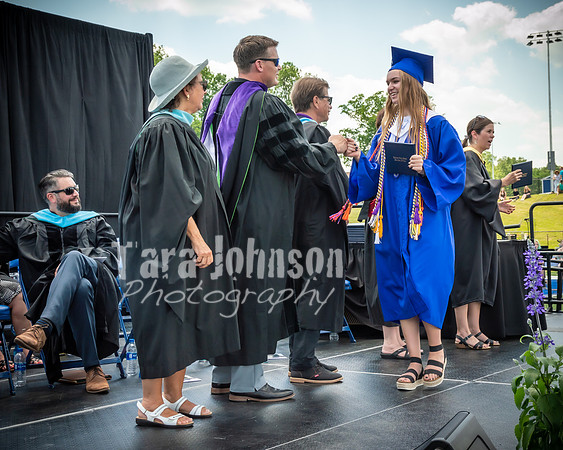 2021  LHS Grad Angle #4 Board & Principals - TJP (206 of 550)