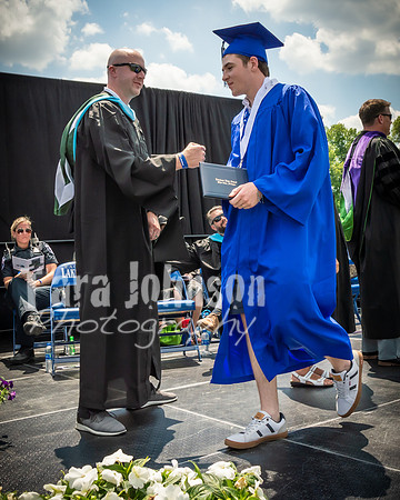 2021  LHS Grad Angle #4 Board & Principals - TJP (226 of 550)