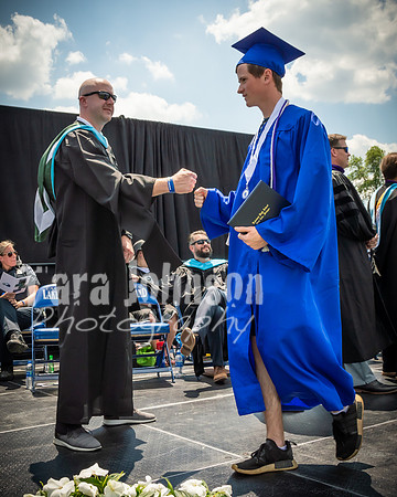 2021  LHS Grad Angle #4 Board & Principals - TJP (231 of 550)