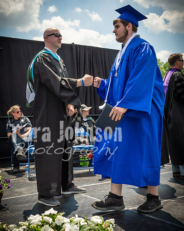 2021  LHS Grad Angle #4 Board & Principals - TJP (235 of 550)