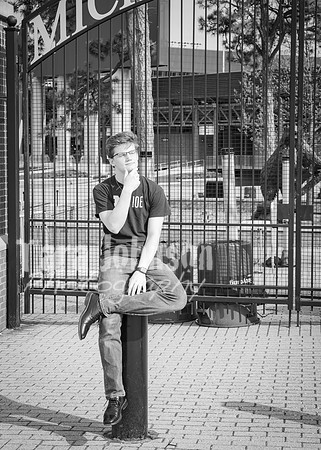 24 U of M Grad Photos - Audrey-26