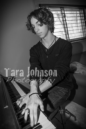 Leo Sheehan - BW - TJP (11 of 96)