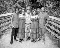 Torres Family @ Paint Creek Trail - BW - TJP (6 of 36)