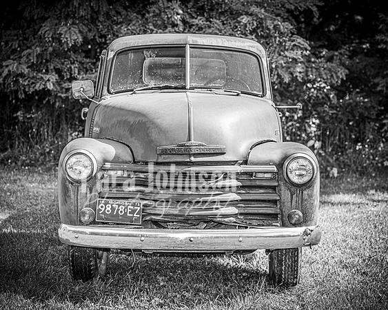 2023 Tyler & Karli Wedding - Complete - BW - TJP (71 of 843)