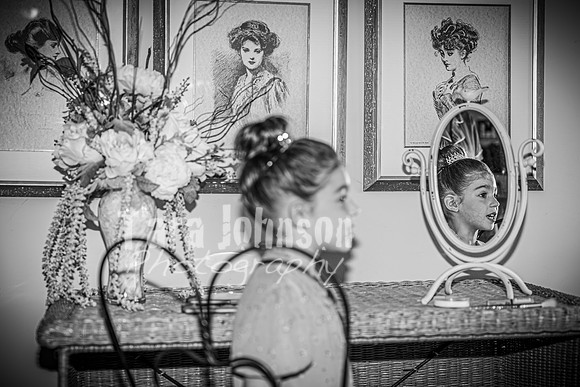 2023 Tyler & Karli Wedding - Complete - BW - TJP (79 of 843)