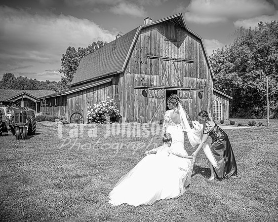2023 Tyler & Karli Wedding - Complete - BW - TJP (151 of 843)