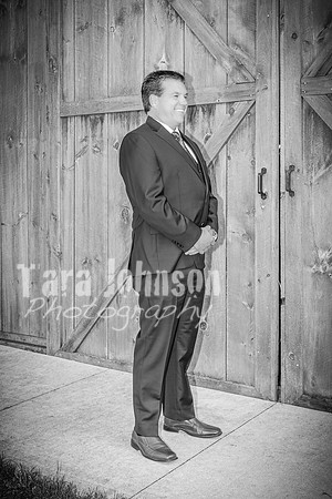 2023 Tyler & Karli Wedding - Complete - BW - TJP (157 of 843)