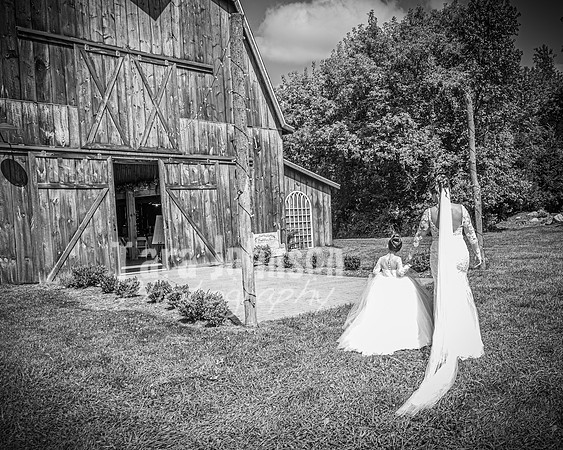 2023 Tyler & Karli Wedding - Complete - BW - TJP (155 of 843)