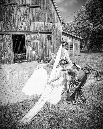 2023 Tyler & Karli Wedding - Complete - BW - TJP (156 of 843)