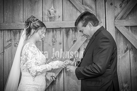 2023 Tyler & Karli Wedding - Complete - BW - TJP (167 of 843)