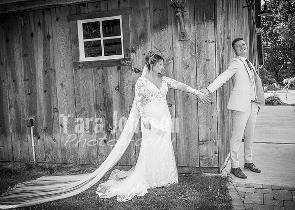 2023 Tyler & Karli Wedding - Complete - BW - TJP (174 of 843)