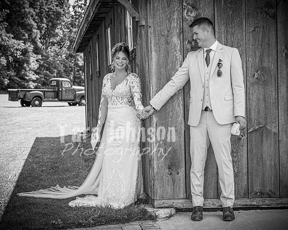 2023 Tyler & Karli Wedding - Complete - BW - TJP (186 of 843)