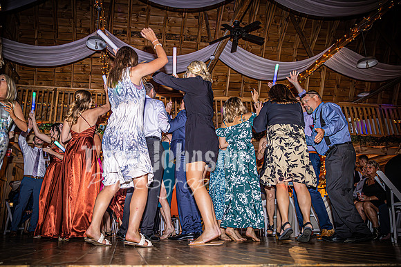 2023 Tyler & Karli Wedding - The Dance - TJP (27 of 84)