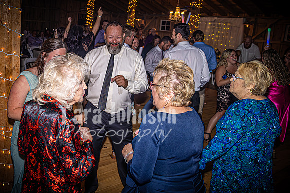 2023 Tyler & Karli Wedding - The Dance - TJP (43 of 84)