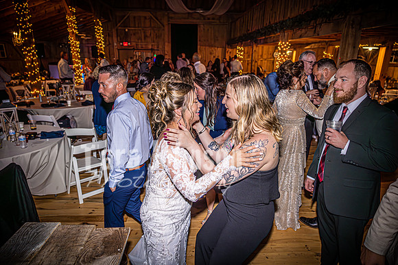 2023 Tyler & Karli Wedding - The Dance - TJP (78 of 84)
