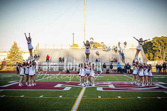 2022 MHS Cheer 9-30 Game - TJP (1 of 13)