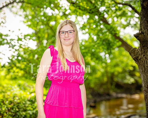 Lilly Pelto @ Central Park in Milford - Color - TJP (5 of 91)