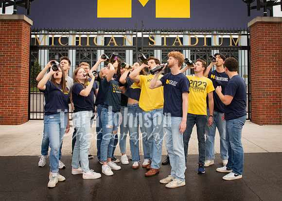 24 New Life HC Grad Photos-101