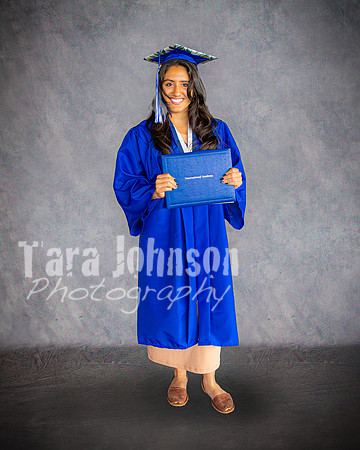 2025 IA Graduation - Gray Backdrop - TJP (160 of 359)
