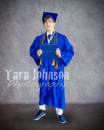 2025 IA Graduation - Gray Backdrop - TJP (140 of 359)