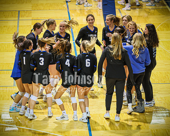 2022 LHS Vball - Senior Night - TJP (59 of 105)