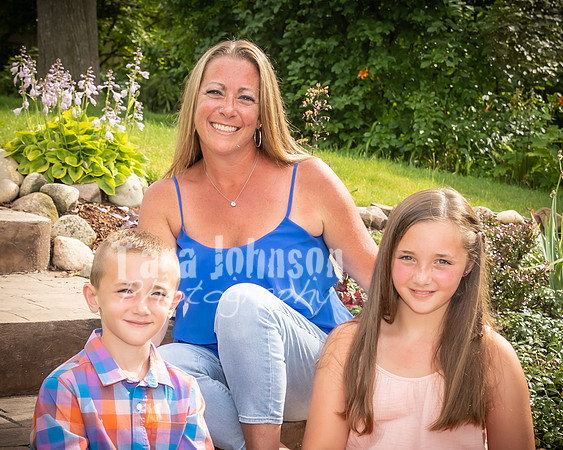 Repicky Family - Extras - TJP (2 of 8)