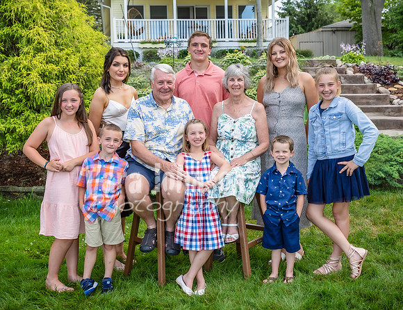 Repicky Family - 10x13 - TJP (4 of 4)