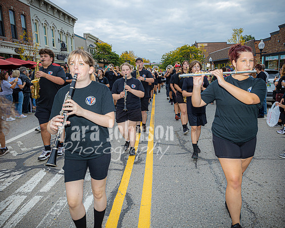 2023 MHS HC Parade - TJP (98 of 181)