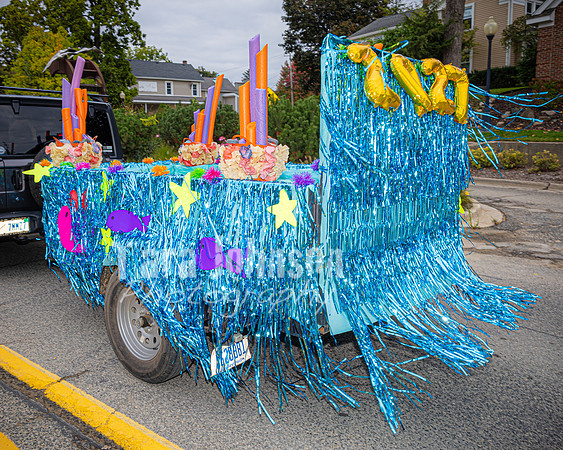 2023 MHS HC Parade - TJP (152 of 181)