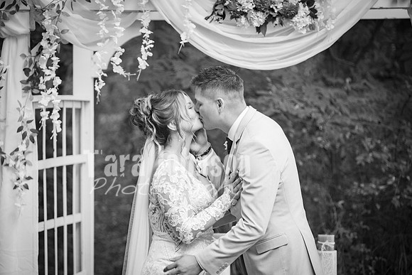 T. & K. Belill Wedding 23 - FC - B&W - DPH-175