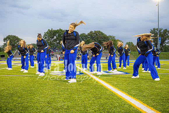 2023 LHS Pom - HC Game - TJP (30 of 38)