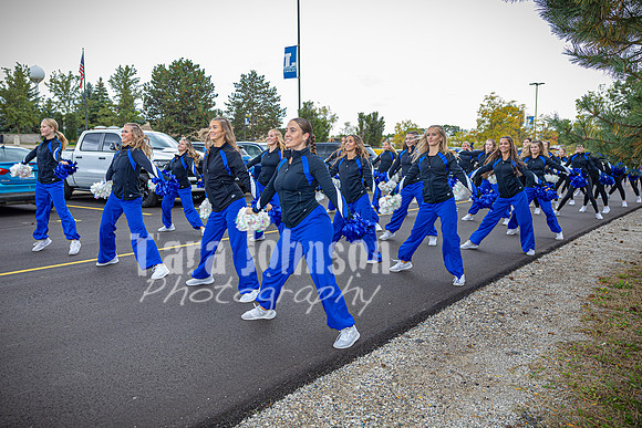 2023 LHS Pom - HC Parade - TJP (5 of 10)