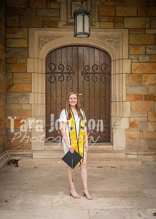 24 U of M Grad Photos - Audrey-129