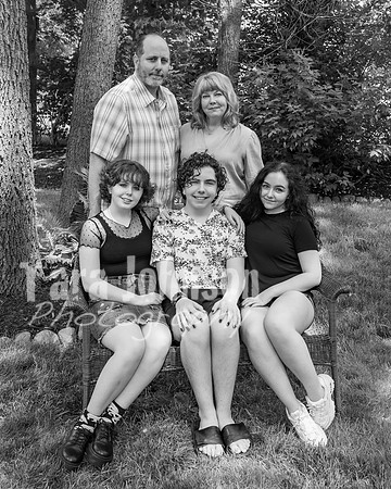 White Family, Milford - BW - TJP (5 of 10)